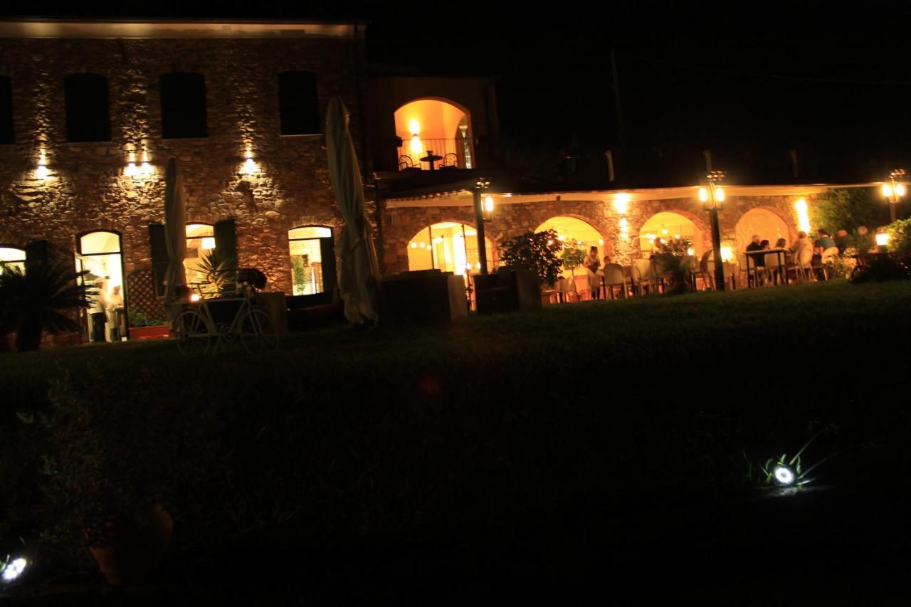Villa Govi ディアーノ・カステッロ エクステリア 写真